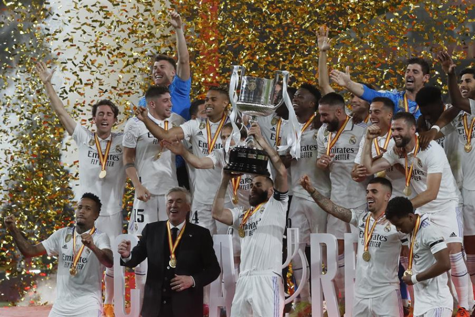Los dirigidos por el italiano Carlo Ancelotti vencieron con lo justo a la plantilla comandada por el vasco Jagoba Arrasate para vencer su sequía copera de nueve años y obtener su vigésimo título en esta competición. Los dirigidos por el italiano Carlo Ancelotti vencieron con lo justo a la plantilla comandada por el vasco Jagoba Arrasate para vencer su sequía copera de nueve años y obtener su vigésimo título en esta competición.