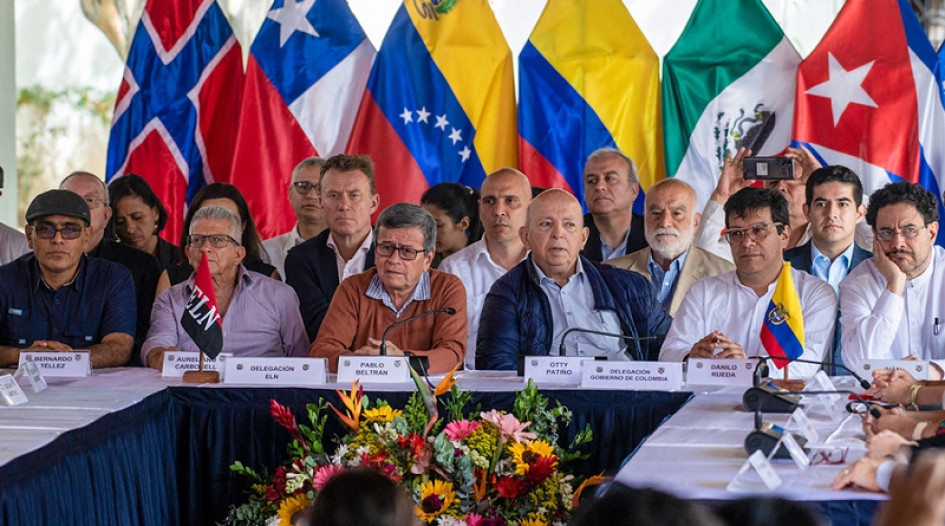 Los equipos negociadores del Eln (izquierda) y el Gobierno nacional, reunidos en uno de los ciclos de diálogo en Cuba. Los equipos negociadores del Eln (izquierda) y el Gobierno nacional, reunidos en uno de los ciclos de diálogo en Cuba.