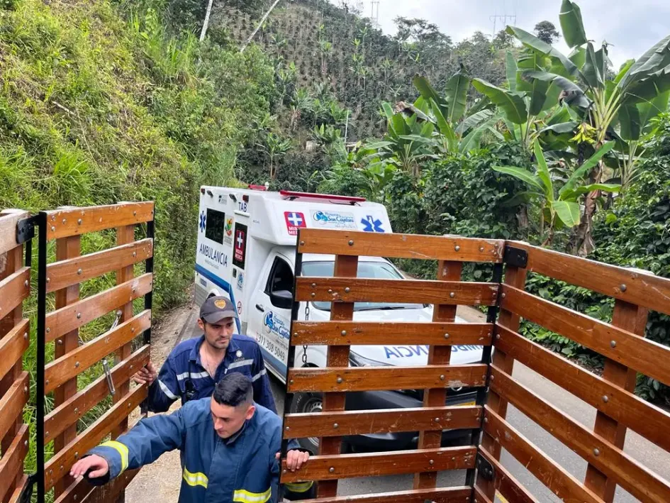 El sitio donde ocurrió el accidente en la vereda La Quiebra de Marquetalia. 