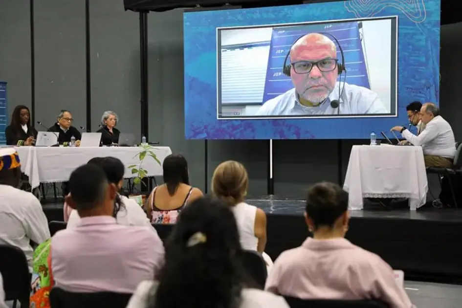 La comparecencia del exjefe paramilitar Salvatore Mancuso a través de videoconferencia, hoy en Monterí La comparecencia del exjefe paramilitar Salvatore Mancuso a través de videoconferencia, hoy en Monterí