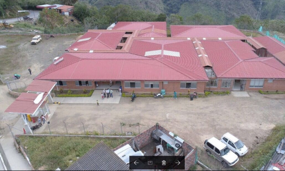 El Hospital San Antonio, de Marmato, recibirá recursos para renovar su parque automotor. El Hospital San Antonio, de Marmato, recibirá recursos para renovar su parque automotor.