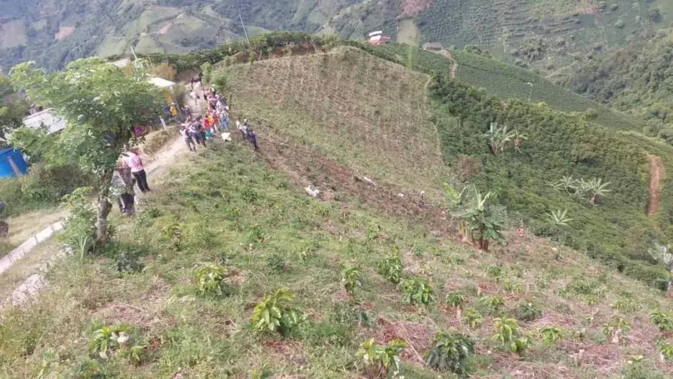 Sitio del accidente en la vereda Diamante. Sitio del accidente en la vereda Diamante.