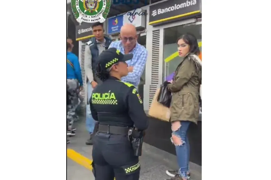 Cuidados en los cajeros. Cuidados en los cajeros.
