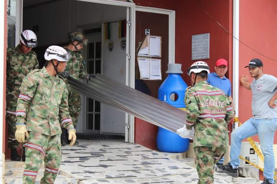 En Norcasia desde el lunes empezaron a llegar ayudas para atender a los damnificados por el aguacero del domingo. En Norcasia desde el lunes empezaron a llegar ayudas para atender a los damnificados por el aguacero del domingo.