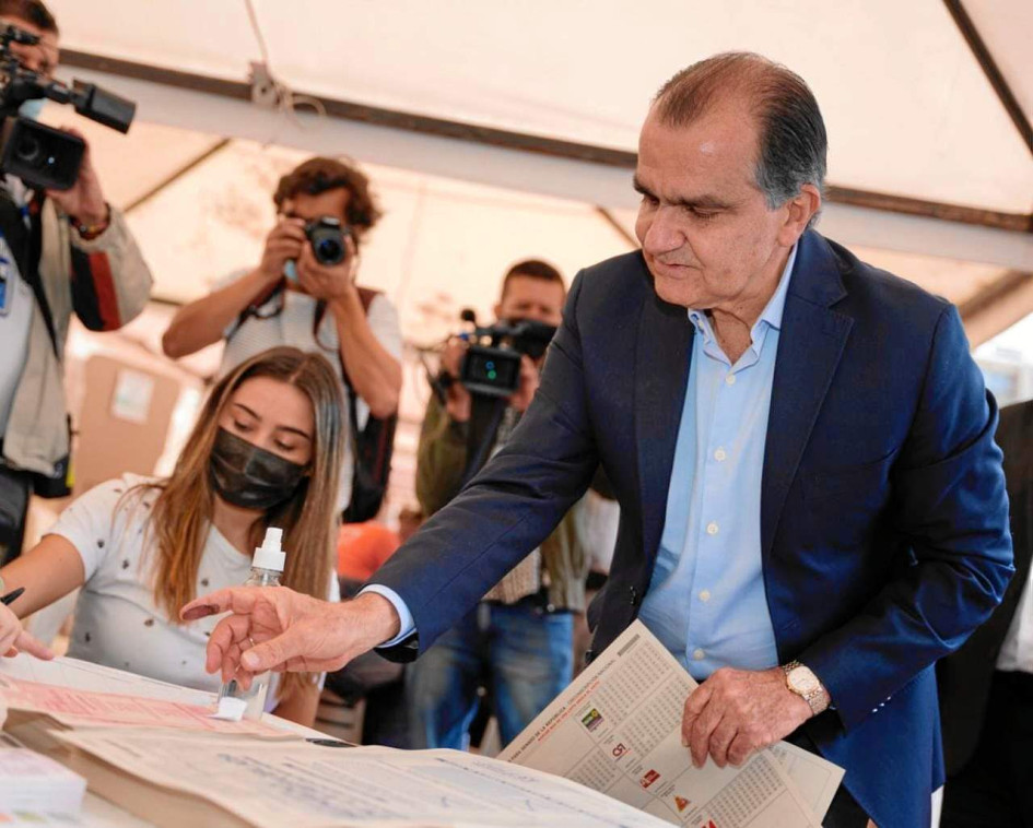 El pensilvanense Óscar Iván Zuluaga fue el candidato presidencial del Centro Democrático en el 2014. El pensilvanense Óscar Iván Zuluaga fue el candidato presidencial del Centro Democrático en el 2014.