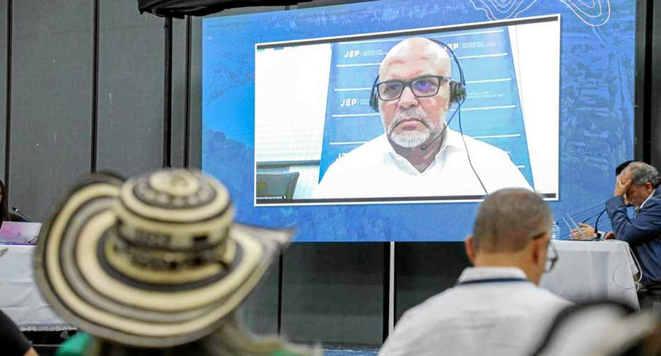 Salvatore Mancuso permanece en el Centro de Detención Stewart, de Georgia, pendiente, junto a sus abogados, de que las autoridades de Estados Unidos le resuelvan su situación migratoria. Salvatore Mancuso permanece en el Centro de Detención Stewart, de Georgia, pendiente, junto a sus abogados, de que las autoridades de Estados Unidos le resuelvan su situación migratoria.