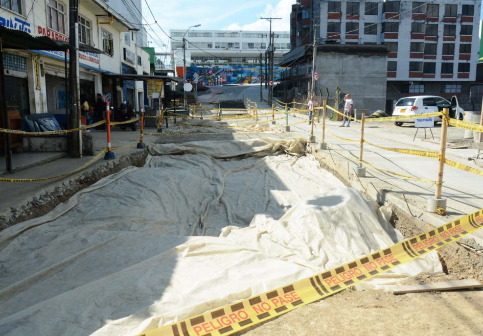 Así lucían ayer las obras del bulevar de la 19, frenadas en el tramo entre Mercaldas y la Universidad de Manizales. Así lucían ayer las obras del bulevar de la 19, frenadas en el tramo entre Mercaldas y la Universidad de Manizales.
