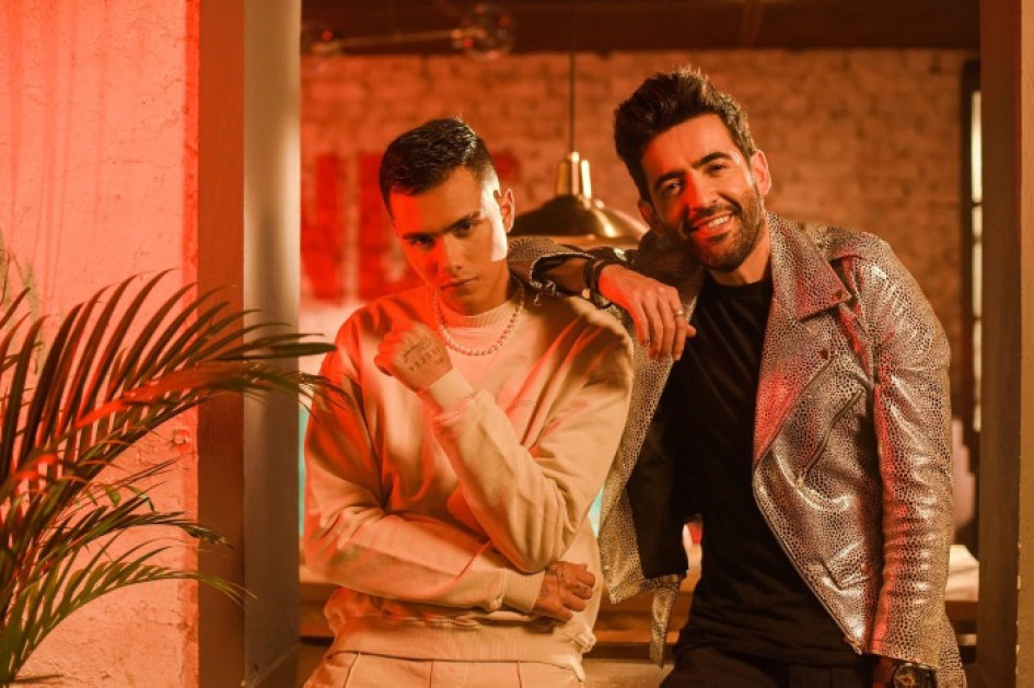 Nico Hernández y Alejandro González promocionan su nuevo tema Lo admito. Nico Hernández y Alejandro González promocionan su nuevo tema Lo admito.