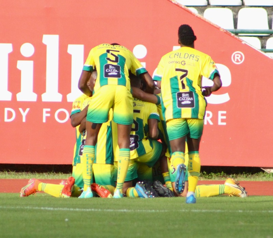 Juan Esteban Osorio marcó el gol del triunfo para Caldas. Juan Esteban Osorio marcó el gol del triunfo para Caldas.
