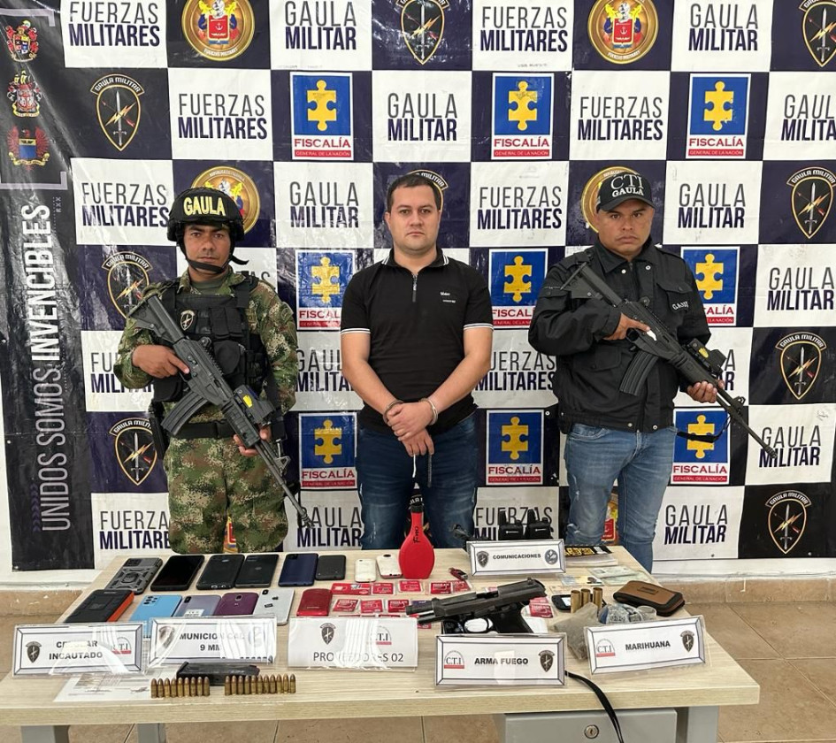 Alias Camilo fue capturado el pasado 23 de julio junto a otros cinco integrantes del Clan de Oriente en zona rural de San Rafael (Antioquia). Alias Camilo fue capturado el pasado 23 de julio junto a otros cinco integrantes del Clan de Oriente en zona rural de San Rafael (Antioquia).
