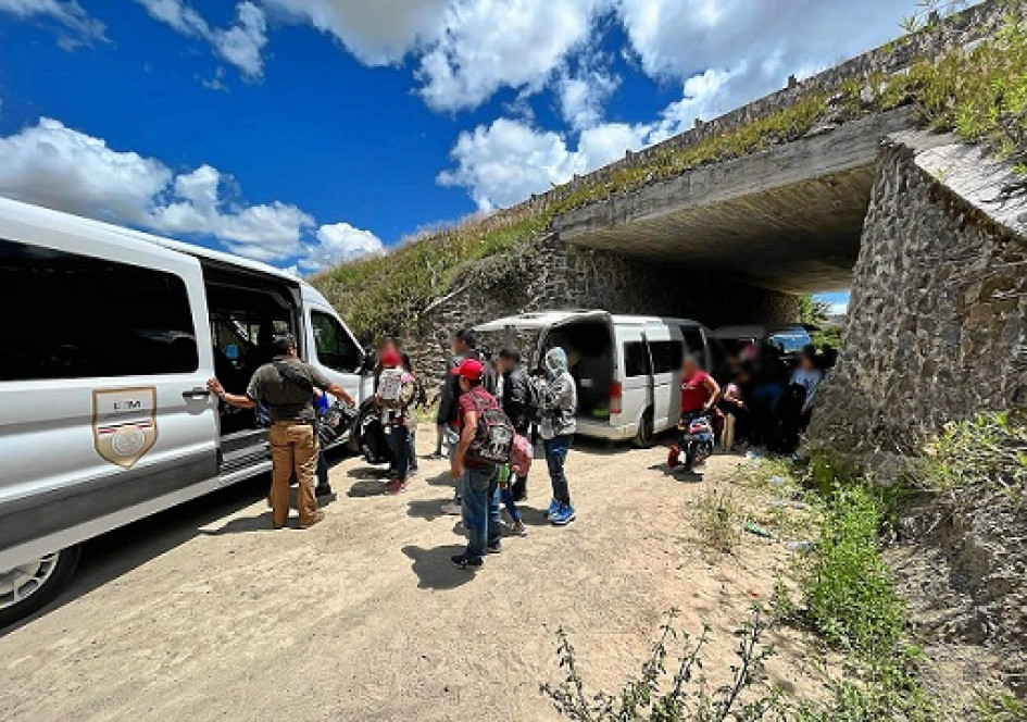 Foto | EFE | LA PATRIA Se rescataron 125 migrantes, todos centroamericanos, en el estado de Oaxaca (México). Foto | EFE | LA PATRIA Se rescataron 125 migrantes, todos centroamericanos, en el estado de Oaxaca (México).