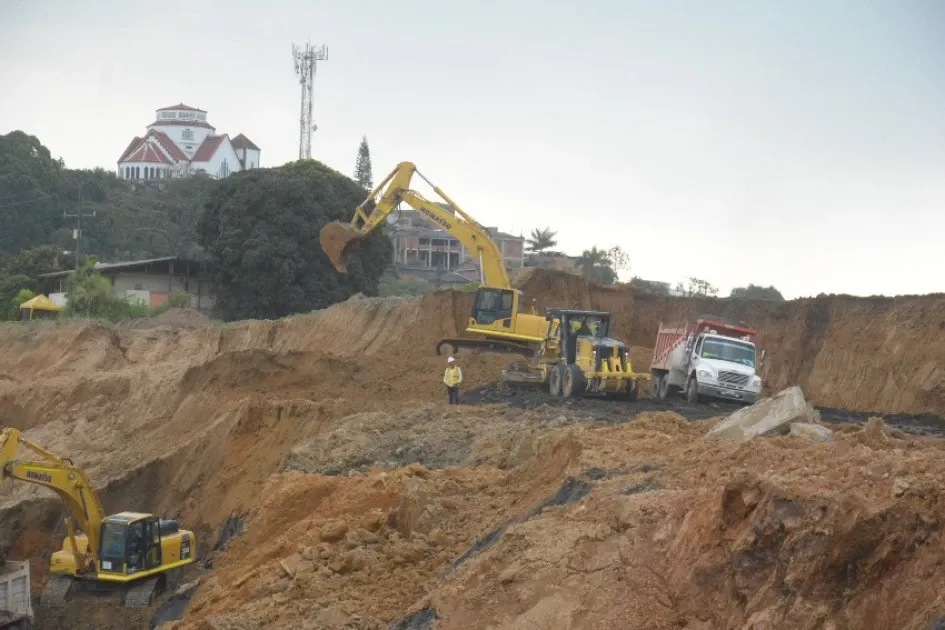 Desde el 12 de julio del 2022 la firma española OHLA decidió suspender la ejecución de las obras de manera unilateral en Aerocafé. Plata de Aerocafé