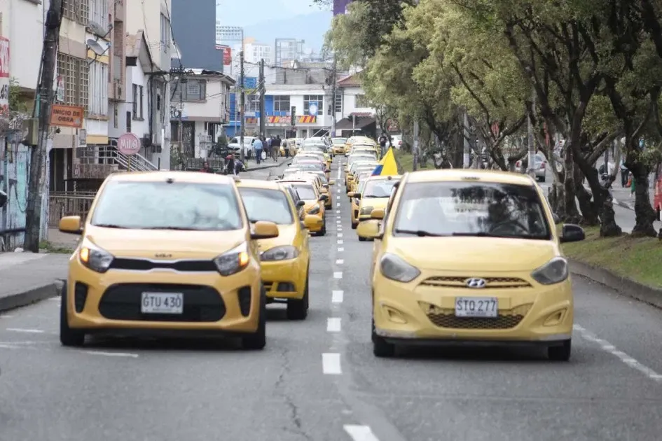 El presidente Petro se reunirá mañana con los taxistas en la Casa de Nariño El presidente Petro se reunirá mañana con los taxistas en la Casa de Nariño