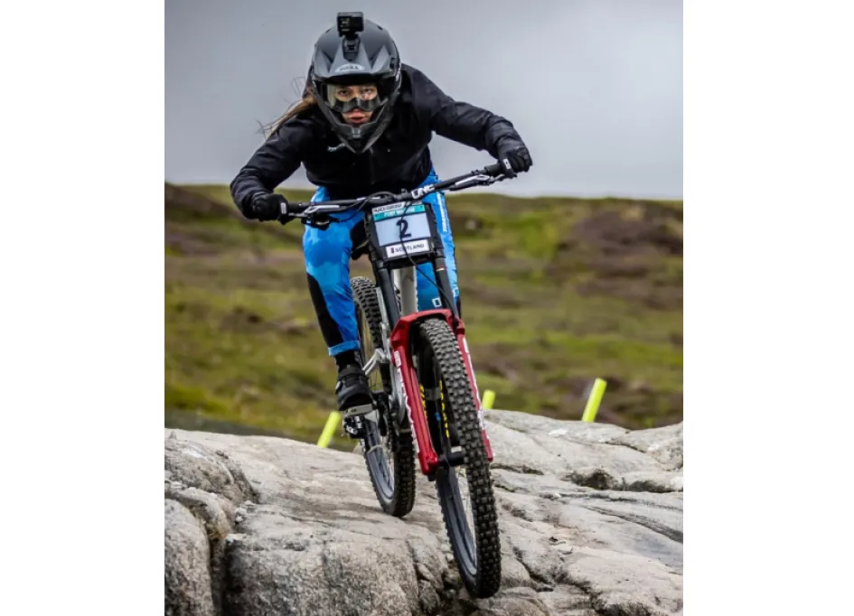 a deportista Valentina Roa, druante el descenso en el Mundial de Down Hill en Fort William (Escocia) Mundial de DH