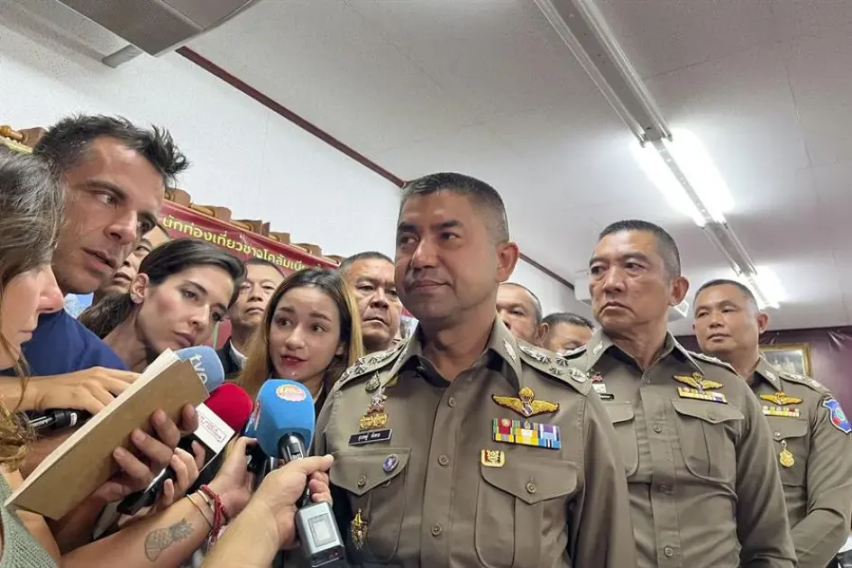 El subdirector de la Policía de Tailandia, Surachate Hakparn El subdirector de la Policía de Tailandia, Surachate Hakparn