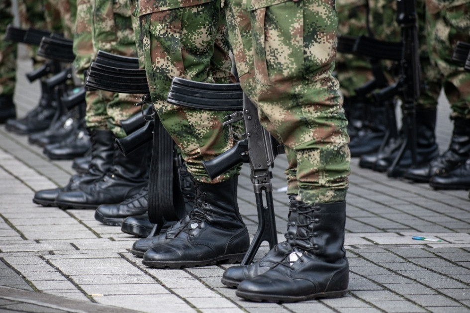Miembros de la columna Jaime Martínez del Estado Mayor Central habrían atacado un convoy militar en Suárez (Cauca). Miembros de la columna Jaime Martínez del Estado Mayor Central habrían atacado un convoy militar en Suárez (Cauca).