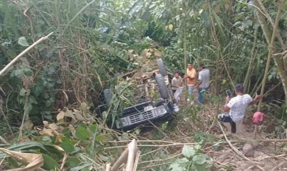 El accidente ocurrió en la vía hacia la vereda El Salado, en el sector de Santa Cecilia. Cinco menores de edad resultaron lesionados. El accidente ocurrió en la vía hacia la vereda El Salado, en el sector de Santa Cecilia. Cinco menores de edad resultaron lesionados.