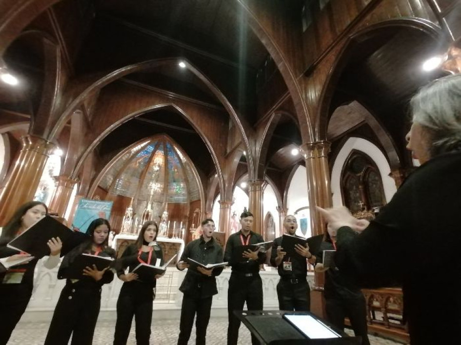 Schola Cantorum de la Universidad del Atlántico de Barranquilla en la presentación de ayer en la Basílica Menor de la Inmaculada Concepción. Schola Cantorum de la Universidad del Atlántico de Barranquilla en la presentación de ayer en la Basílica Menor de la Inmaculada Concepción.