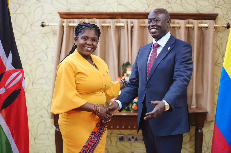 Francia Márquez con su homólogo de Kenia, Rigathi Gachagua.