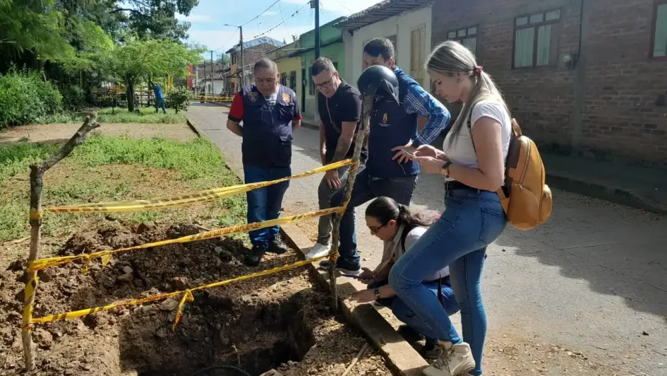 En Viterbo revisan agrietamientos generados por daño en tubería el fin de semana En Viterbo revisan agrietamientos generados por daño en tubería el fin de semana