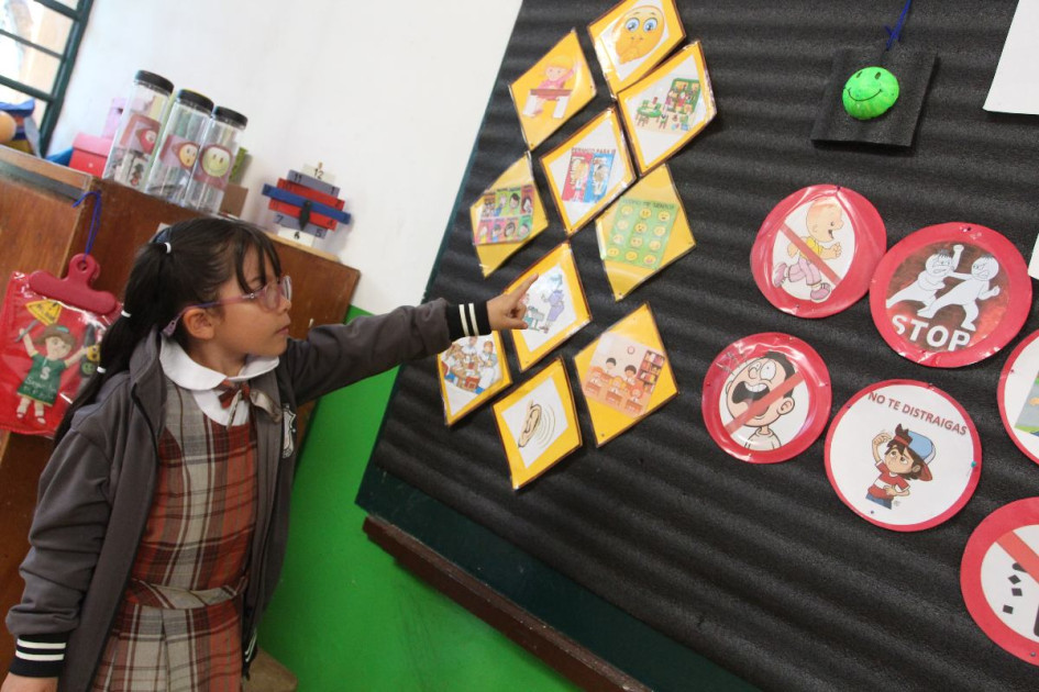 En el colegio Mariscal Sucre todas las emociones son válidas. En el colegio Mariscal Sucre todas las emociones son válidas.