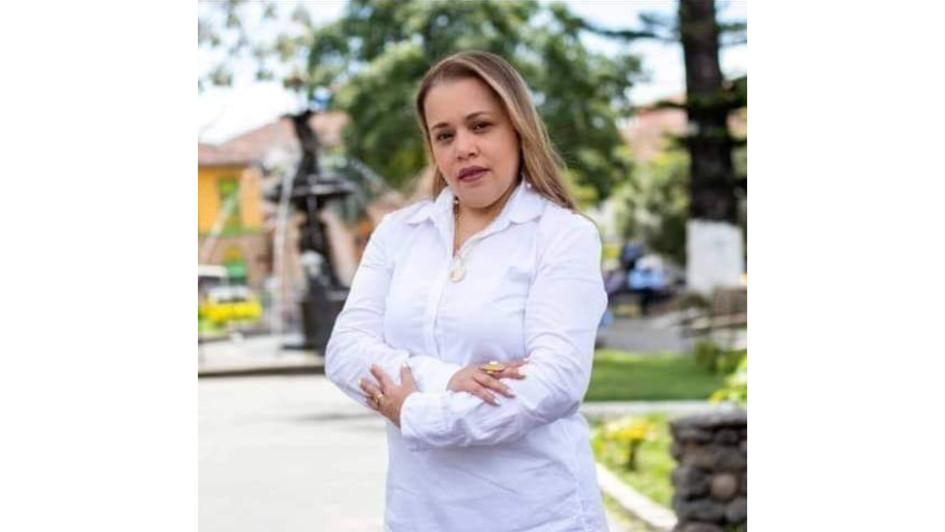 Diana Patricia Marín Duque Diana Patricia Marín Duque