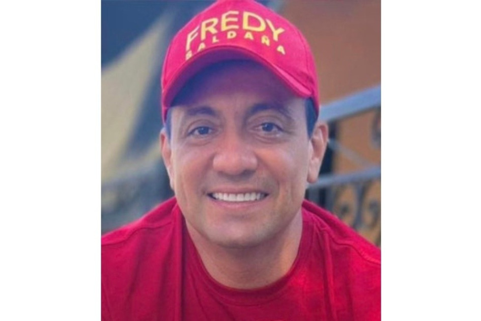 Jhon Freddy Saldaña Leopardo es administrador de Empresas. Jhon Freddy Saldaña Leopardo es administrador de Empresas.