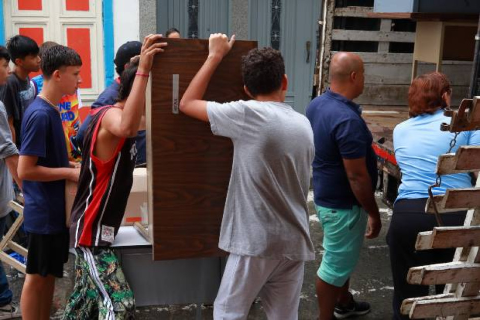 Rumbo a la nueva sede. La comunidad de la Normal María Escolástica, de Salamina, se pasa para la edificación construida en el sector de La Cuchilla. Rumbo a la nueva sede. La comunidad de la Normal María Escolástica, de Salamina, se pasa para la edificación construida en el sector de La Cuchilla.