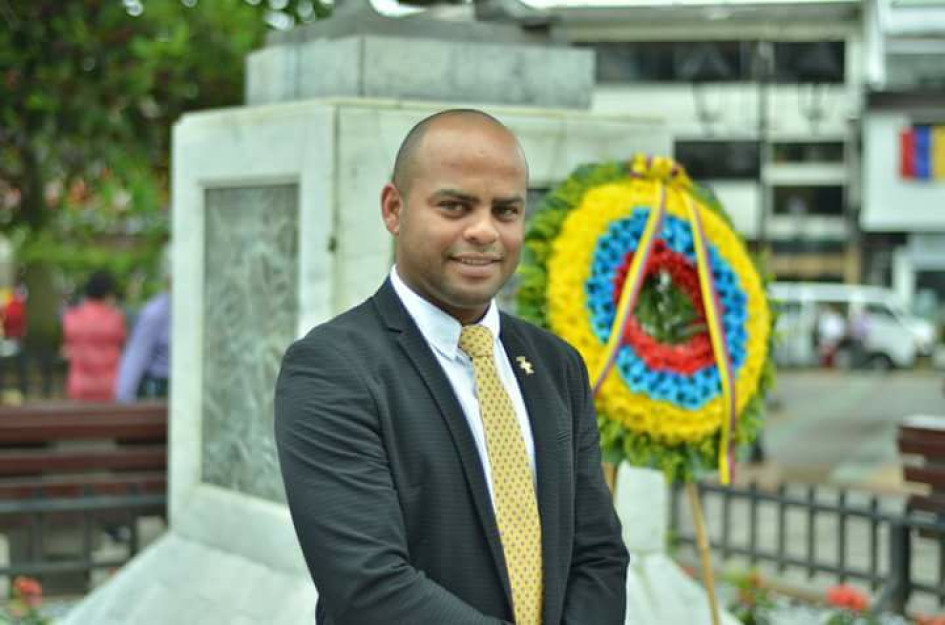 José Gustavo Zuluaga renunció a su curul en el Concejo de Chinchiná para apoyar a Óscar Gallego como candidato a la Alcaldía, pero este perdió.