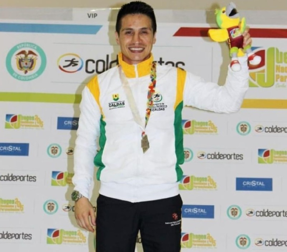 Andrés Felipe Rendón, karateca caldense. Juegos Nacionales del 2023