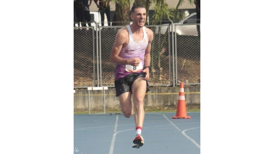 El manizaleño Carlos Mario Patiño fue recientemente subcampeón de la Maratón de Medellín. El manizaleño Carlos Mario Patiño fue recientemente subcampeón de la Maratón de Medellín.
