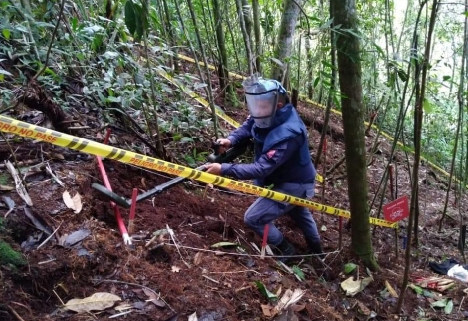 Labor de destrucción reciente de una mina en Samaná. Labor de destrucción reciente de una mina en Samaná.
