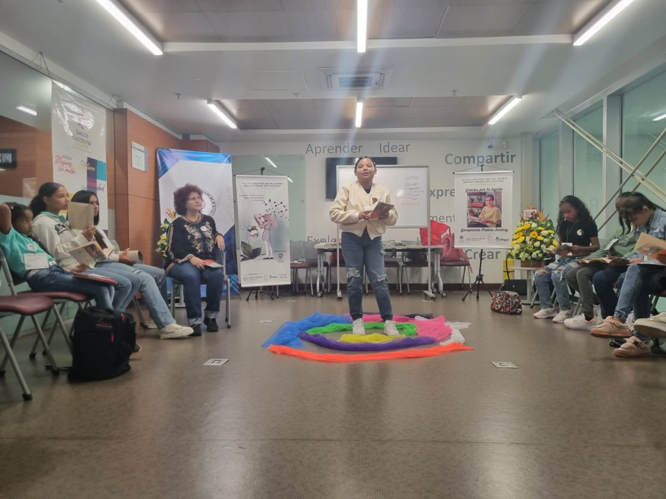 El colaboratorio literario con los semilleros infantiles de Supía y el asentamiento de Guamal de ese municipio. El colaboratorio literario con los semilleros infantiles de Supía y el asentamiento de Guamal de ese municipio.