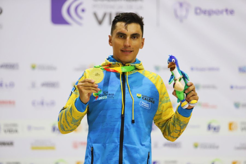 Jhónatan Restrepo, oro en los Juegos Nacionales. Jhónatan Restrepo, oro en los Juegos Nacionales.