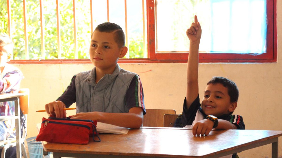 Los estudiantes de colegios públicos de Manizales retoman clases el 22 de enero del 2024. Los que están recuperando materias continúan en labores académicas junto a los docentes. Los estudiantes de colegios públicos de Manizales retoman clases el 22 de enero del 2024. Los que están recuperando materias continúan en labores académicas junto a los docentes.