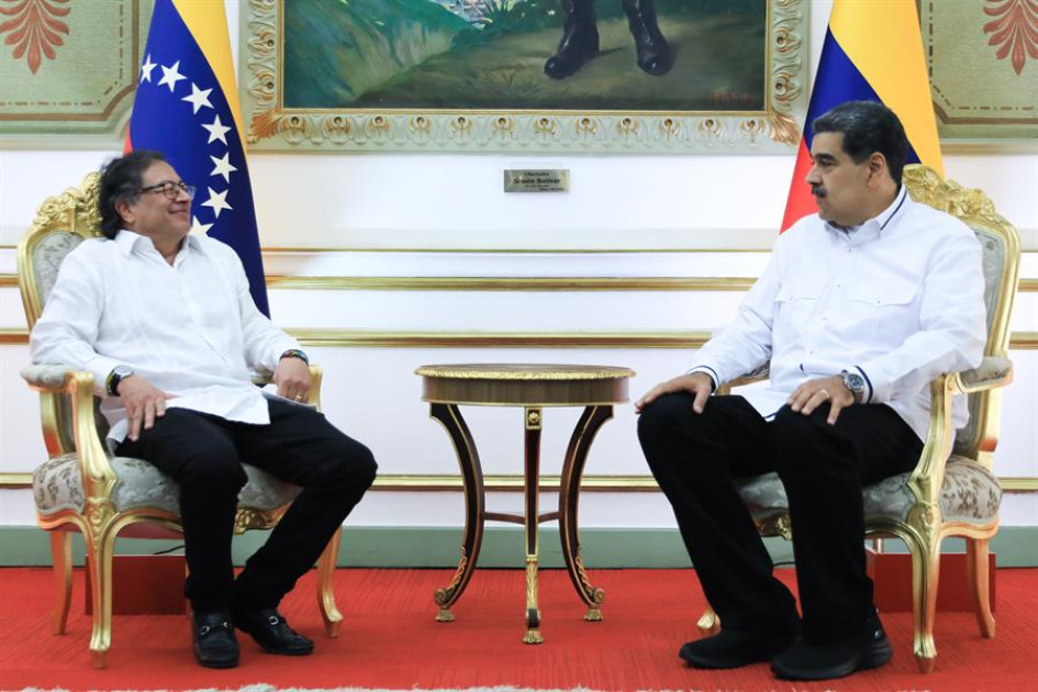 Gustavo Petro y Nicolás Maduro. Gustavo Petro y Nicolás Maduro.