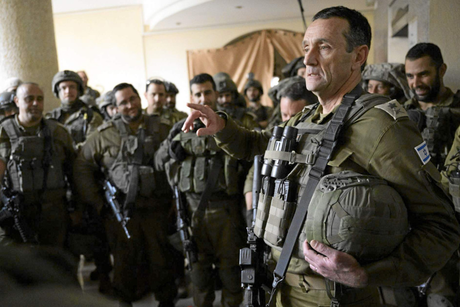 Foto | EFE | LA PATRIA El jefe del Estado Mayor de Israel, Herzi Halevi, habla con la 99 División en la Franja de Gaza. Foto | EFE | LA PATRIA El jefe del Estado Mayor de Israel, Herzi Halevi, habla con la 99 División en la Franja de Gaza.
