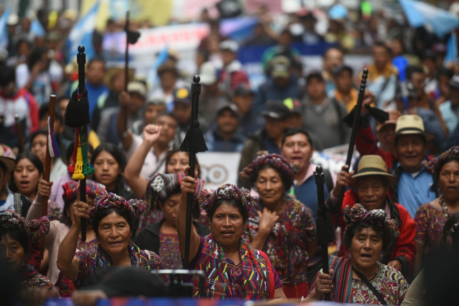 Cientos de personas representantes de sociedad civil, políticos de distintos partidos y líderes indígenas participaron el jueves en una marcha en apoyo al presidente electo de Guatemala, Bernardo Arévalo de León. Cientos de personas representantes de sociedad civil, políticos de distintos partidos y líderes indígenas participaron el jueves en una marcha en apoyo al presidente electo de Guatemala, Bernardo Arévalo de León.