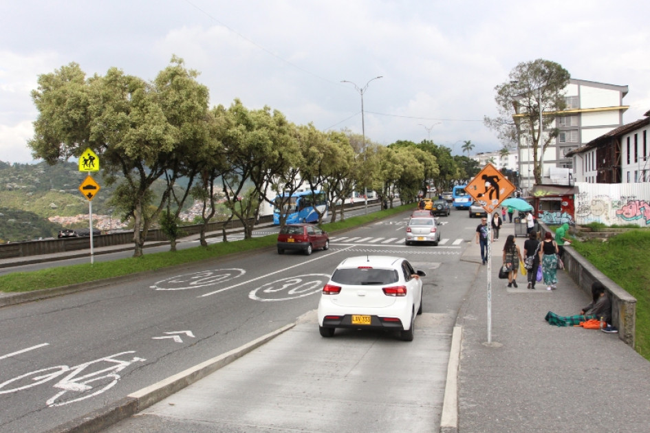Este es el sector del Instituto Universitario, en la avenida Santander, en donde se instalará uno de los dos puntos de fotomultas en Manizales. Este es el sector del Instituto Universitario, en la avenida Santander, en donde se instalará uno de los dos puntos de fotomultas en Manizales.
