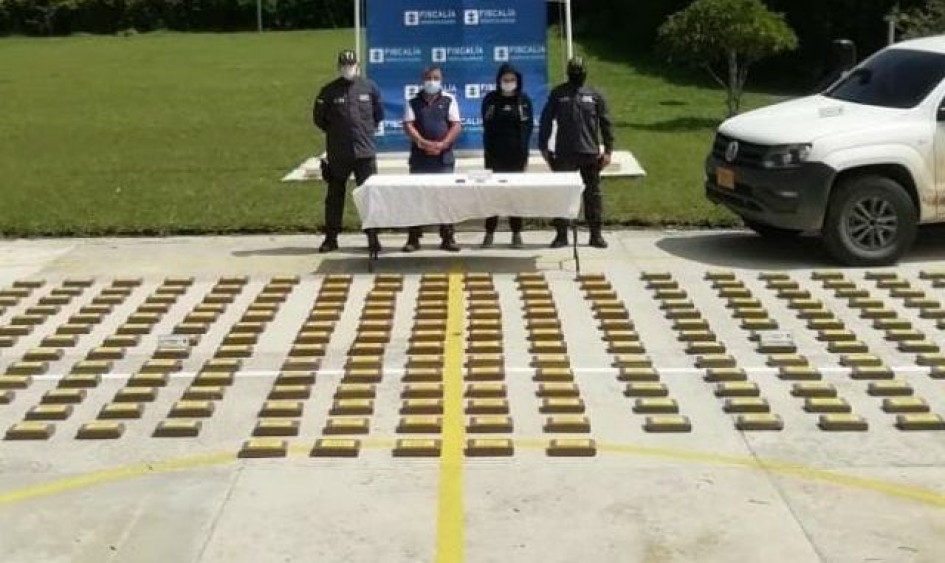 En octubre del 2021 detuvieron a dos caldenses, Jairo y Manuela, de Marmato y Supía, quienes iban en una camioneta con 240 kilos de cocaína. Fue entre Aguadas y Sonsón. En octubre del 2021 detuvieron a dos caldenses, Jairo y Manuela, de Marmato y Supía, quienes iban en una camioneta con 240 kilos de cocaína. Fue entre Aguadas y Sonsón.