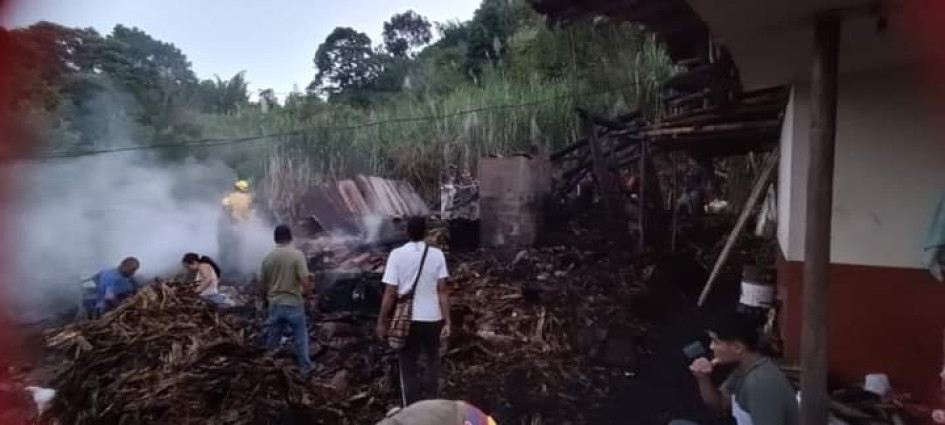 Incendio afectó trapiche familiar de resguardo indígena Cañamomo Lomaprieta Incendio afectó trapiche familiar de resguardo indígena Cañamomo Lomaprieta