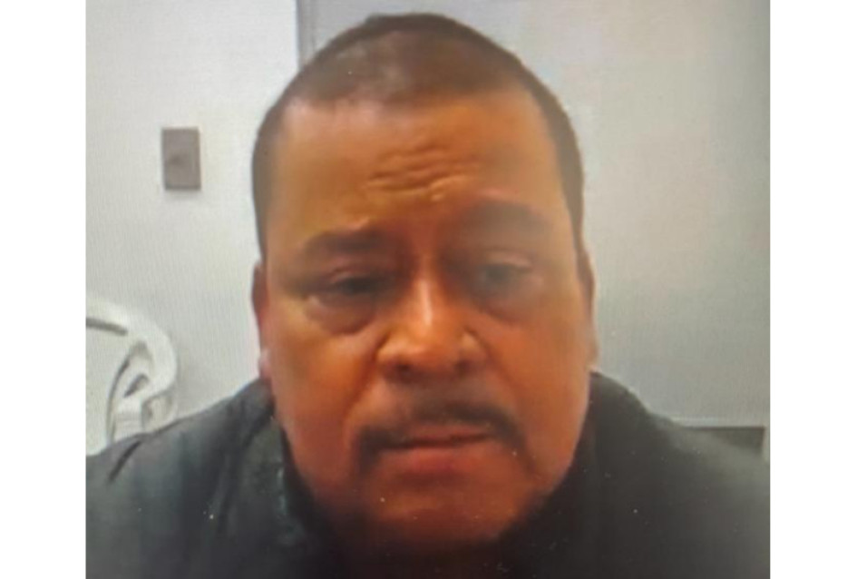 Ovidio Isaza Gómez, alias Roque. Ovidio Isaza Gómez, alias Roque.