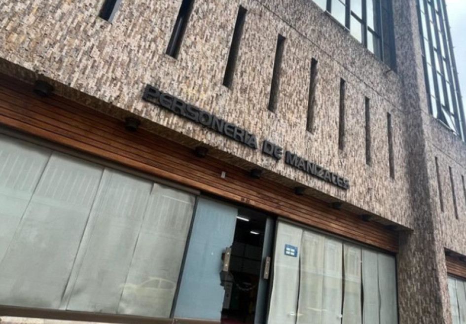 La sede principal de la Personería de Manizales queda a un costado de la Alcaldía. Personería de Manizales