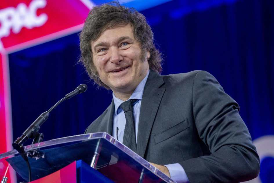 El presidente de Argentina, Javier Milei, pronunció un discurso sobre el peligro de las ideas socialistas durante la Conferencia de Acción Política Conservadora (CPAC) 2024 este sábado, en National Harbor, Maryland (EE.UU.). El presidente de Argentina, Javier Milei, pronunció un discurso sobre el peligro de las ideas socialistas durante la Conferencia de Acción Política Conservadora (CPAC) 2024 este sábado, en National Harbor, Maryland (EE.UU.).