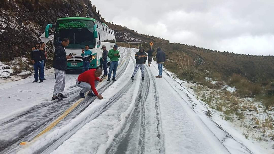 granizada en la vía a Murillo granizada en la vía a Murillo