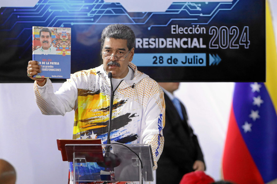 Foto | EFE | LA PATRIA El presidente de Venezuela, Nicolás Maduro, oficializó su candidatura a las presidenciales del próximo 28 de julio, en las que competirá por un tercer período en el poder. Foto | EFE | LA PATRIA El presidente de Venezuela, Nicolás Maduro, oficializó su candidatura a las presidenciales del próximo 28 de julio, en las que competirá por un tercer período en el poder.