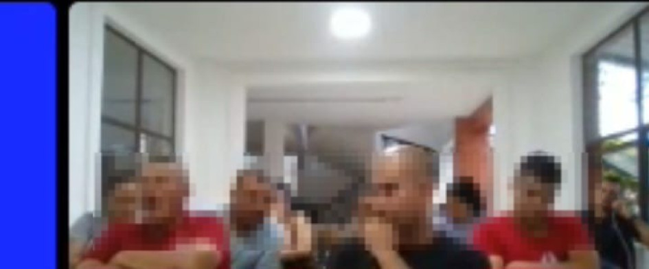 Los detenidos. Los detenidos.