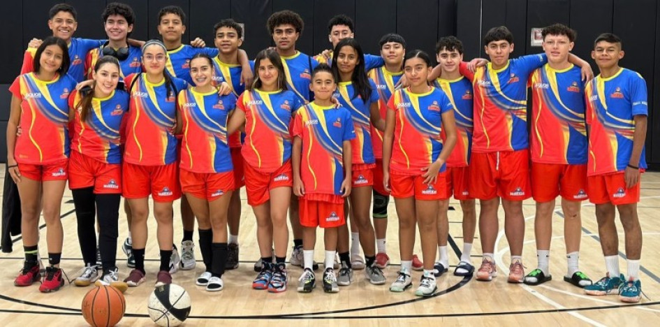El equipo de basquetbolistas juveniles de Manizales. El equipo de basquetbolistas juveniles de Manizales.