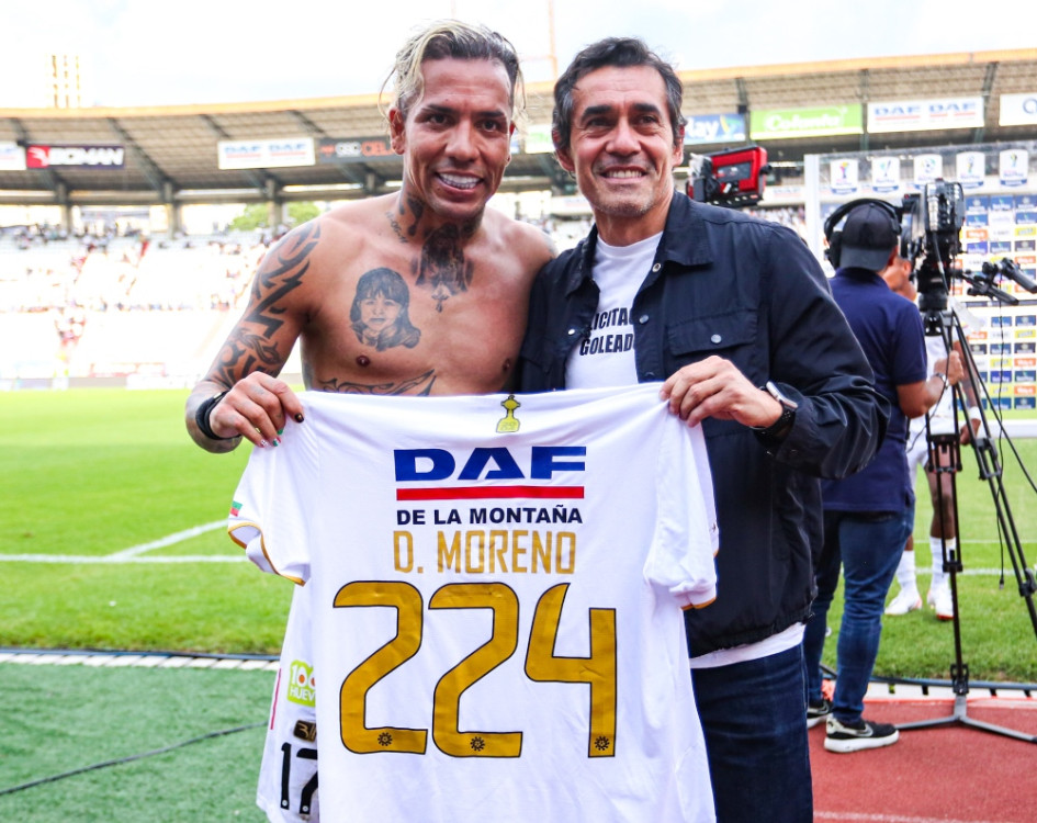 Dayro Moreno y Sergio Galván, máximos goleadores del fútbol colombiano. Los dos suman 224 anotaciones. Dayro Moreno y Sergio Galván, máximos goleadores del fútbol colombiano. Los dos suman 224 anotaciones.