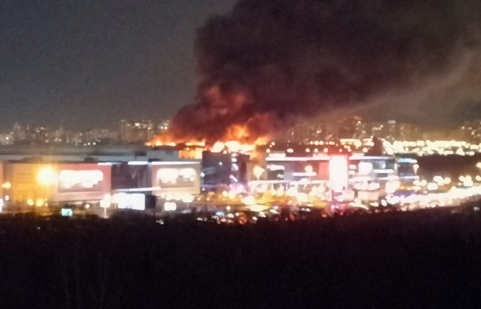 Ocurrió en el el centro comercial Crocus City Hall, en Moscú. Ocurrió en el el centro comercial Crocus City Hall, en Moscú.